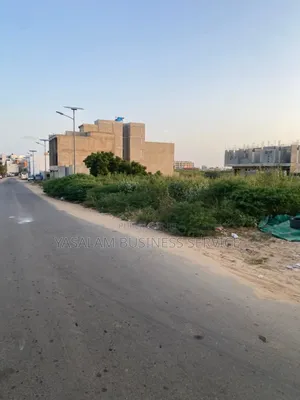 Photo - Terrain 357m2 Angle Triple Façade