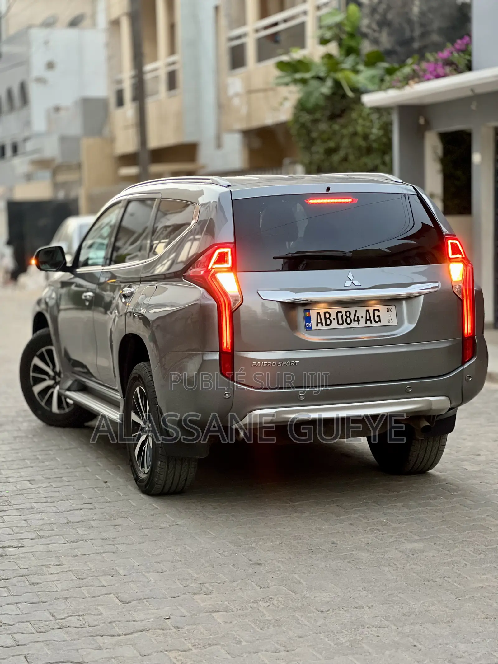 Mitsubishi Pajero 2020 Gris