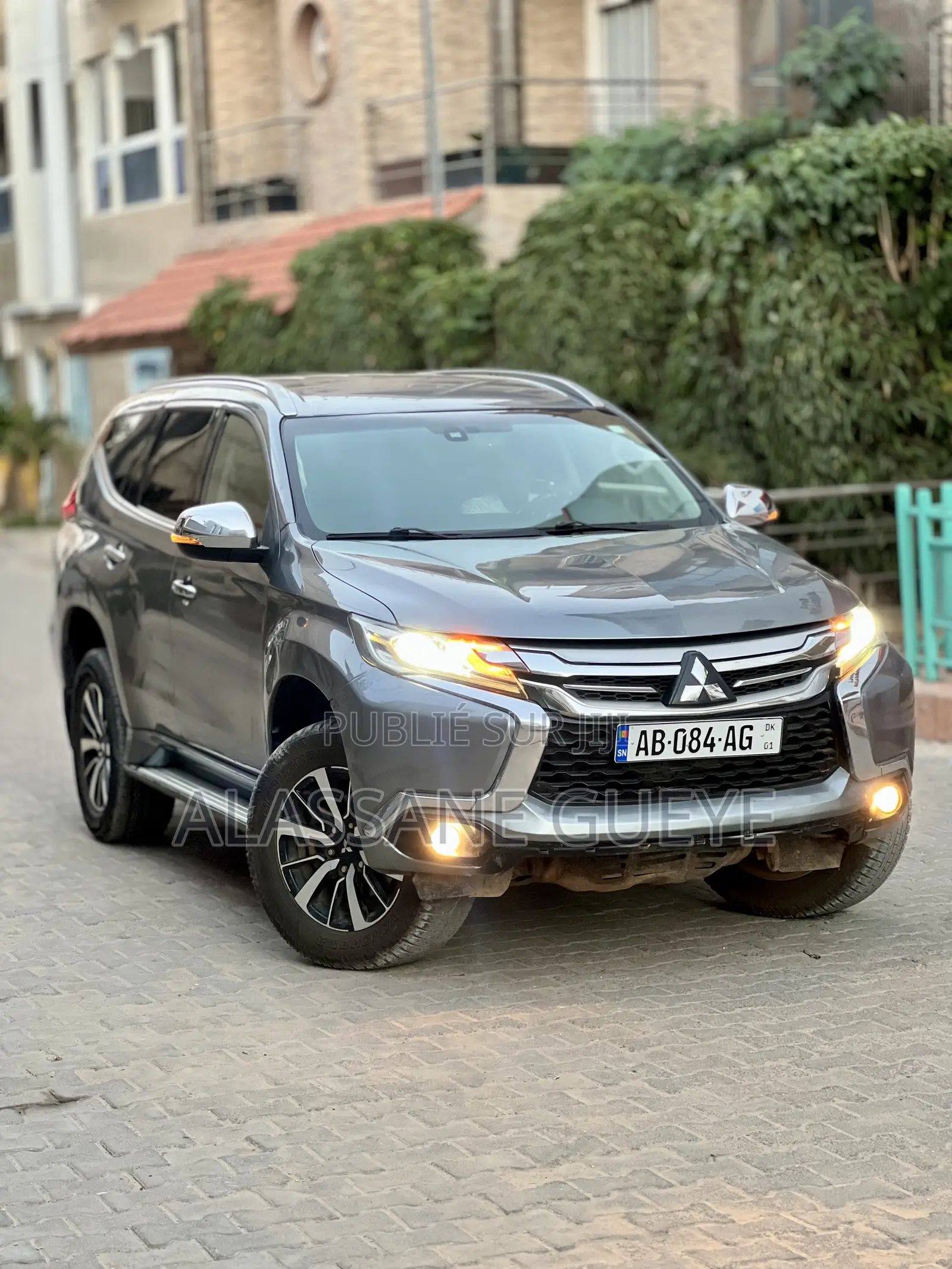 Mitsubishi Pajero 2020 Gris
