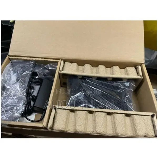 Ordinateur De Bureau Dell Wyse 5000 8GB SSD 256GB