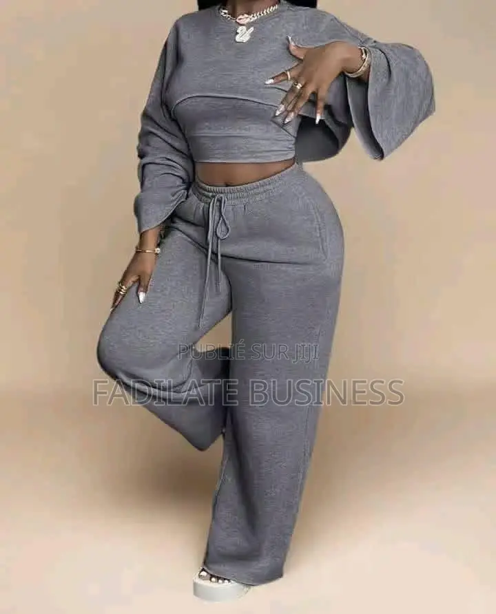 Ensemble Trois Pièces