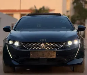 Photo - Peugeot 508 2020 Gris