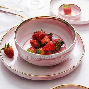 Ensemble 24 Pieces en Porcelaine