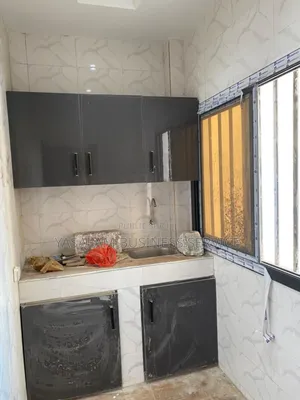 3chbre Appartement dans Yasalam Business, Parcelles Assainies à Louer