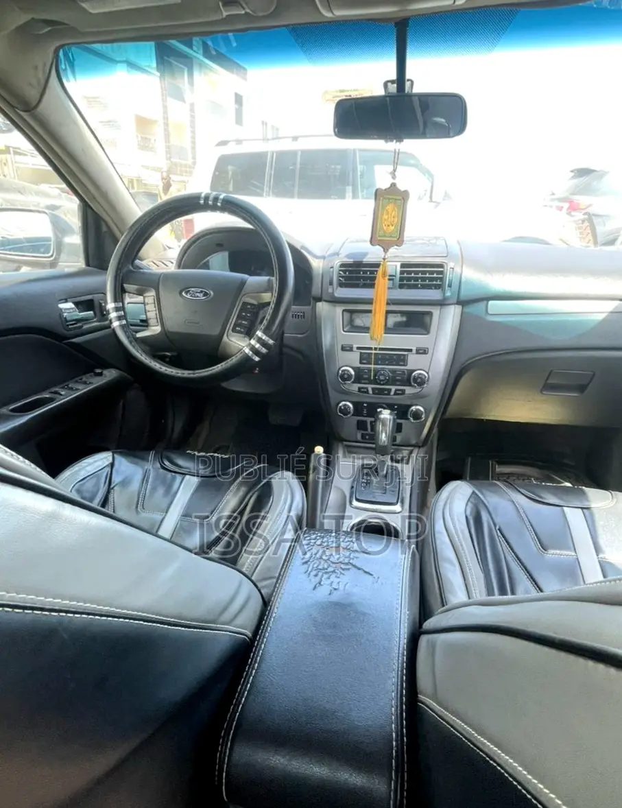Ford Fusion 2012 Black
