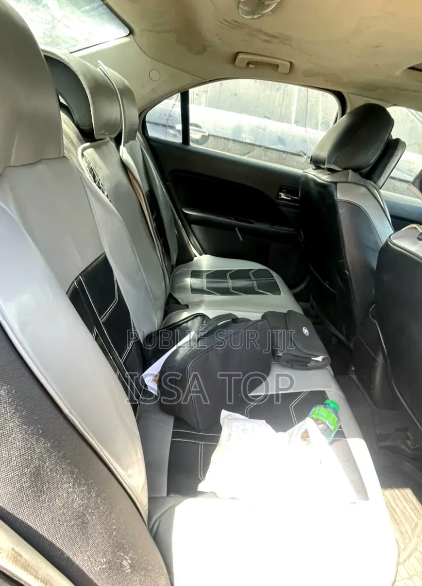 Ford Fusion 2012 Black