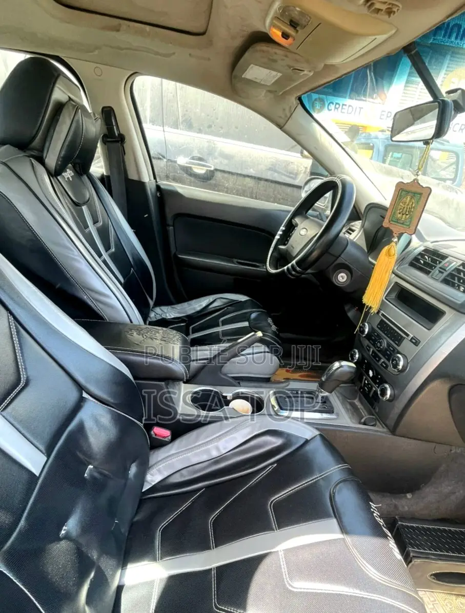 Ford Fusion 2012 Black