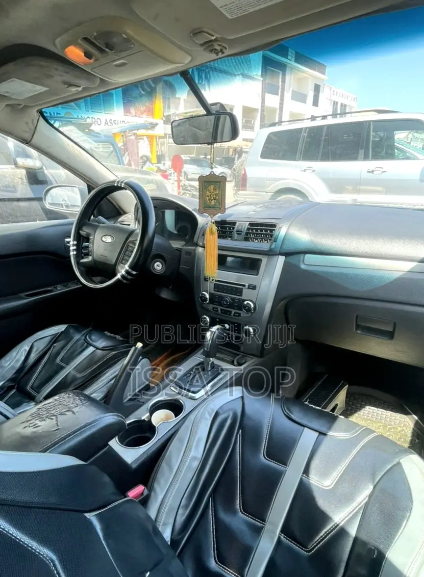 Ford Fusion 2012 Black