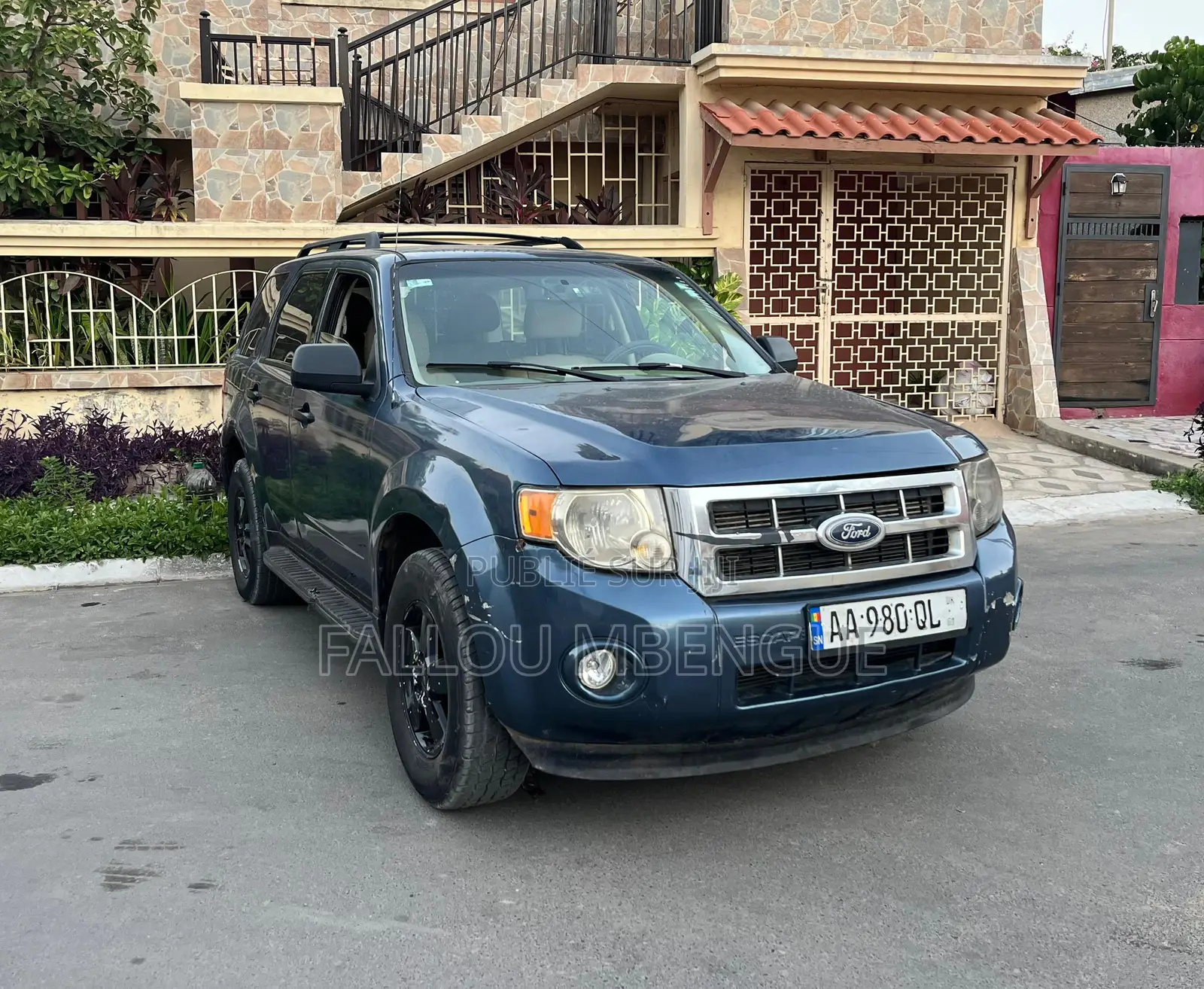 Ford Escape 2010 Blue