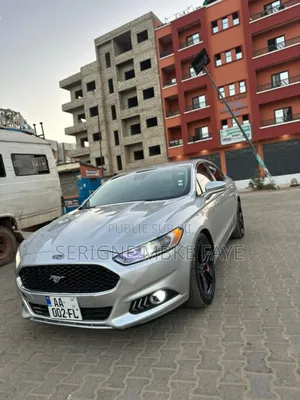 Photo - Ford Fusion 2014 Blanc