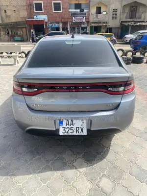 Dodge Dart SXT 4dr Sedan (2.4L 4cyl 6M) 2015 Gris