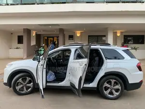 Hyundai Santa Fe 2019 Black