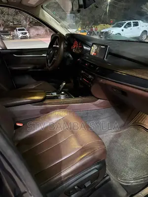 BMW X5 sDrive35i 4dr SUV (3.0L 6cyl Turbo 8A) 2015 Blue