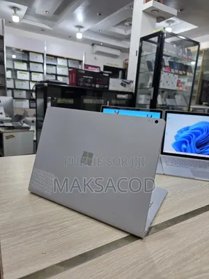 Microsoft Surface Book 2 8GB Intel Core I5 SSD 256GB