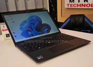 New Ordinateur Portable Lenovo 16GB AMD Ryzen 5 SSD 256GB