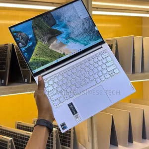 Photo - New Ordinateur Portable Lenovo Lrgion 7i 16GB Intel Core I5 SSD 1T