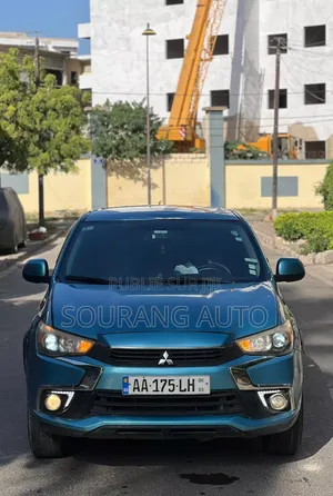 Mitsubishi RVR 2015 Blue