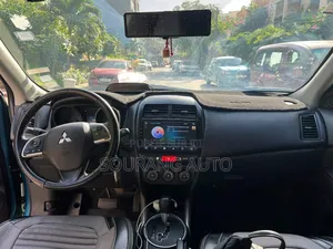 Mitsubishi RVR 2015 Blue