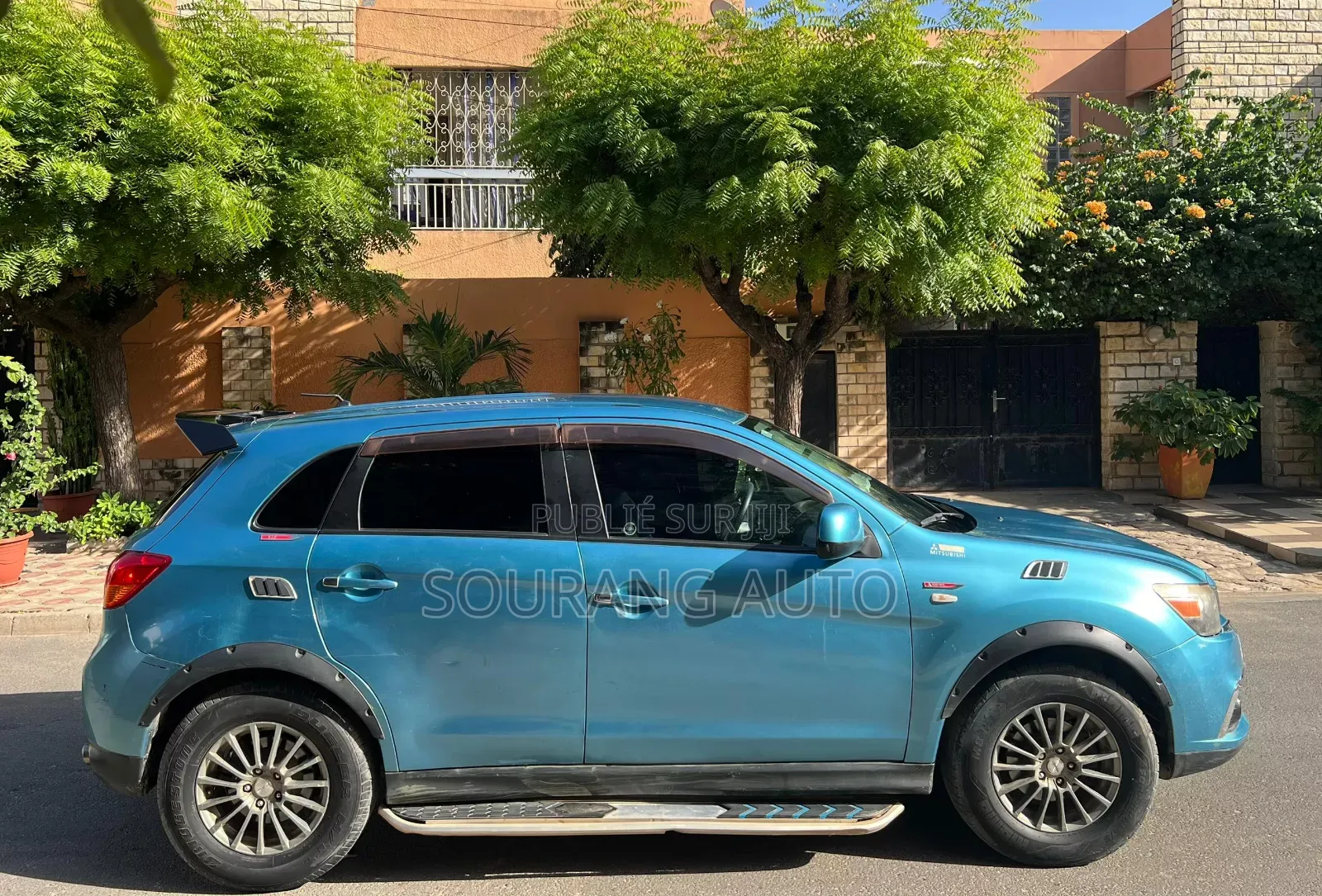 Mitsubishi RVR 2015 Blue