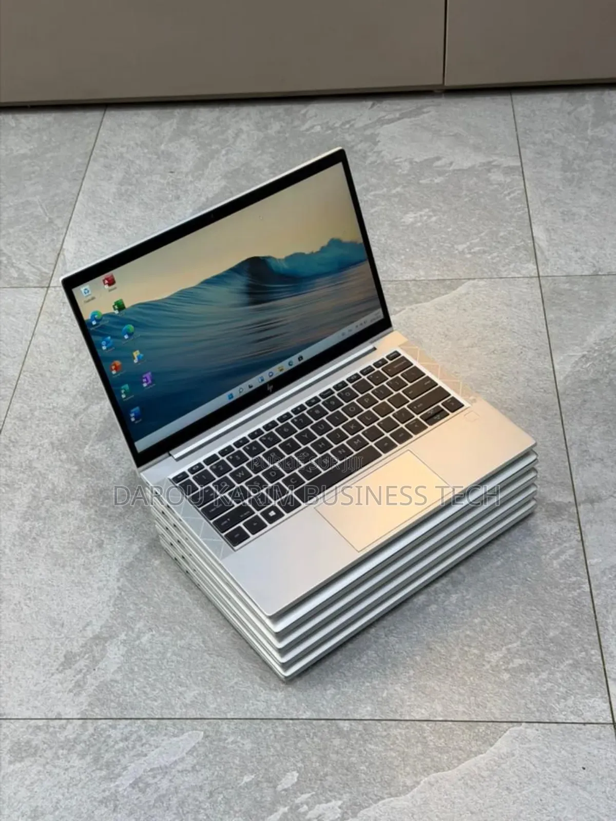 New Ordinateur Portable HP EliteBook 830 G8 32GB Intel Core I7 SSD 1T