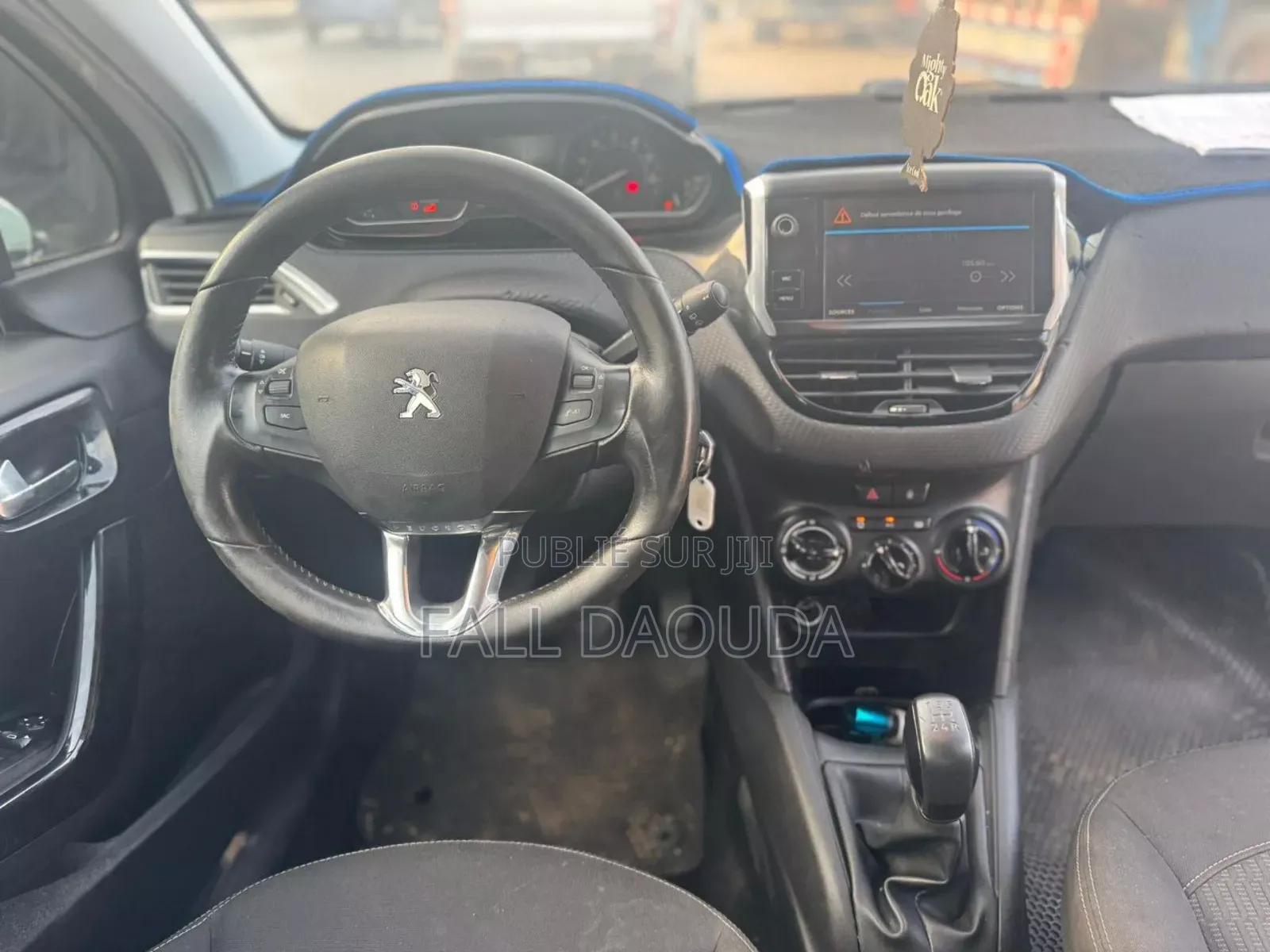 Peugeot 208 2018 Blanc