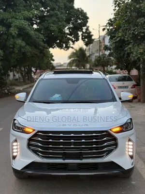 Jetour X70 Plus 1.6 7-Seater FWD 2021 Blanc