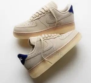 Photo - Chaussures Nike Air Force 1 Low '07