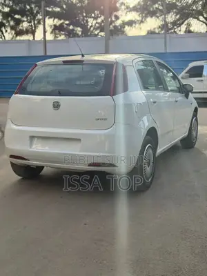 Fiat Punto 2009 Blanc