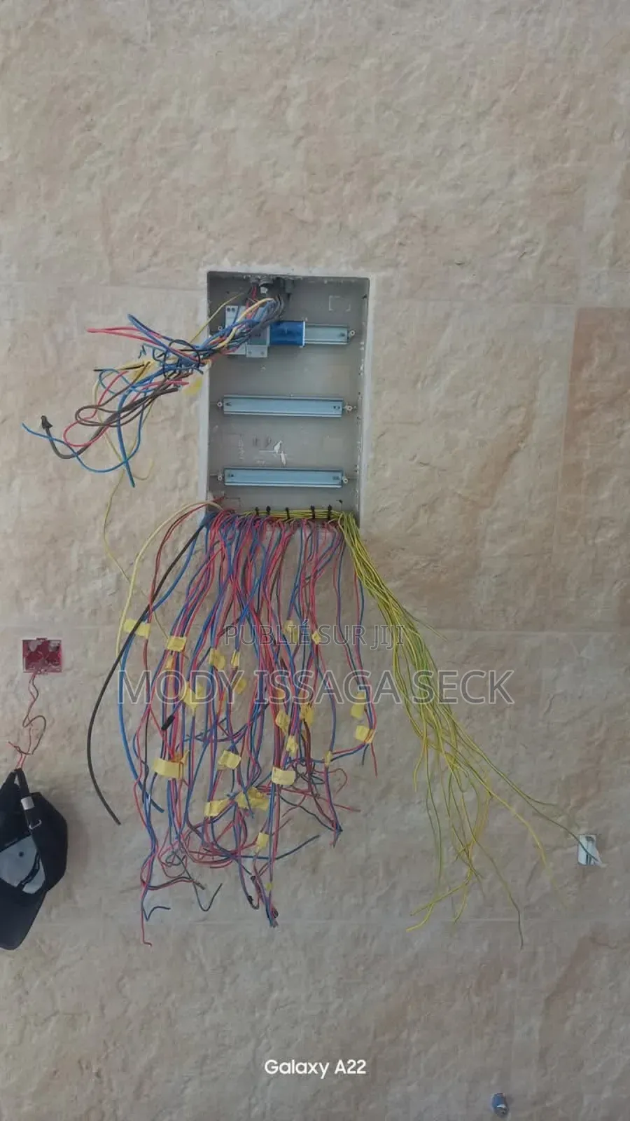 Technicien Électrique