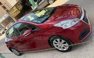 Peugeot 208 2017 Rouge