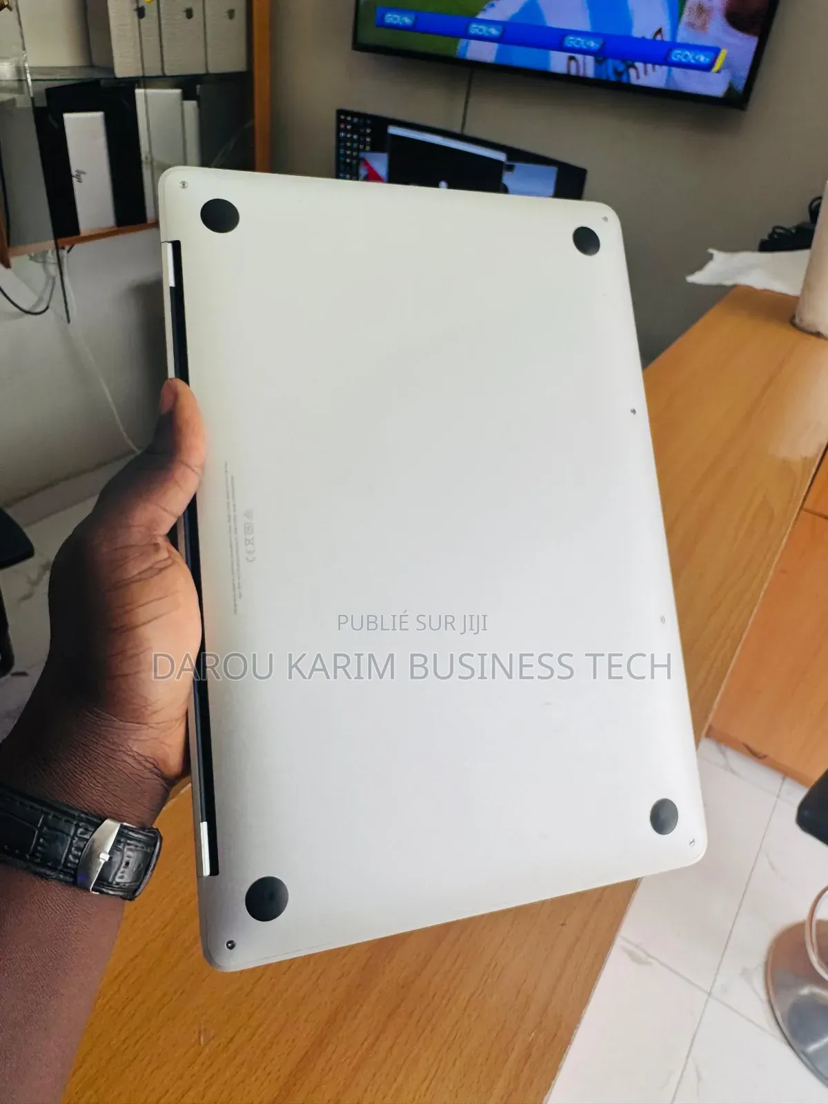 New Ordinateur Portable Apple MacBook Pro 2020 8GB Apple M1 SSD 512GB