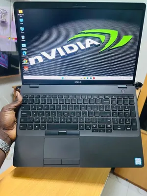 Photo - New Dell Precision 3541 32GB Intel Core I9 SSD 512GB