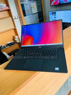 Photo - New Dell Precision 5520 16GB Intel Core I5 SSD 512GB