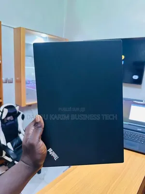 New Ordinateur Portable Lenovo 16GB AMD Ryzen 5 SSD 256GB