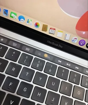 New Apple MacBook Pro 2020 16GB Intel Core I5 SSD 512GB