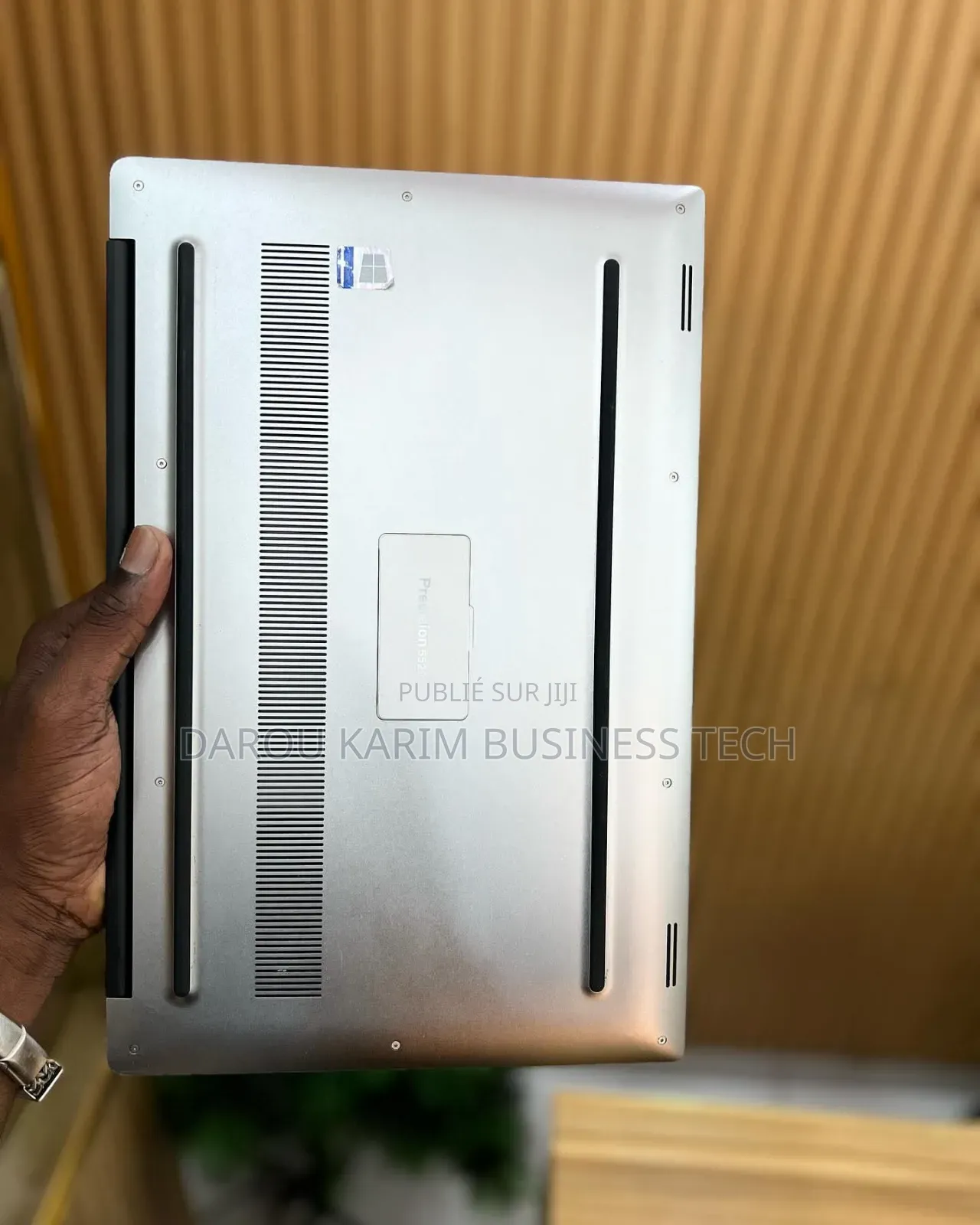 New Dell Precision 5520 16GB Intel Core I7 SSD 512GB