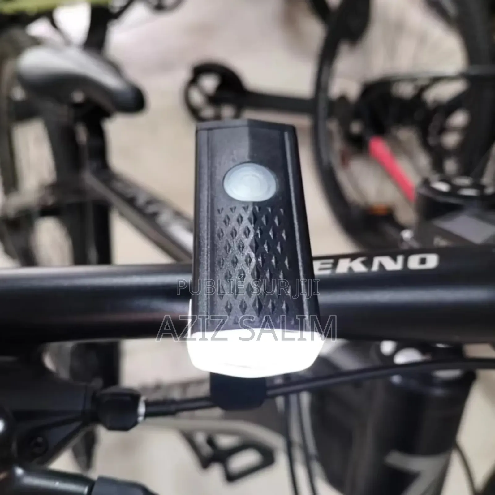 Phare Avant/Arriere Rechargeable