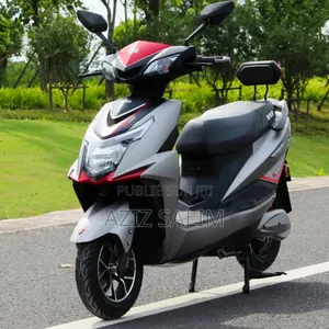 Photo - New Motorcycle 2025 Argenté