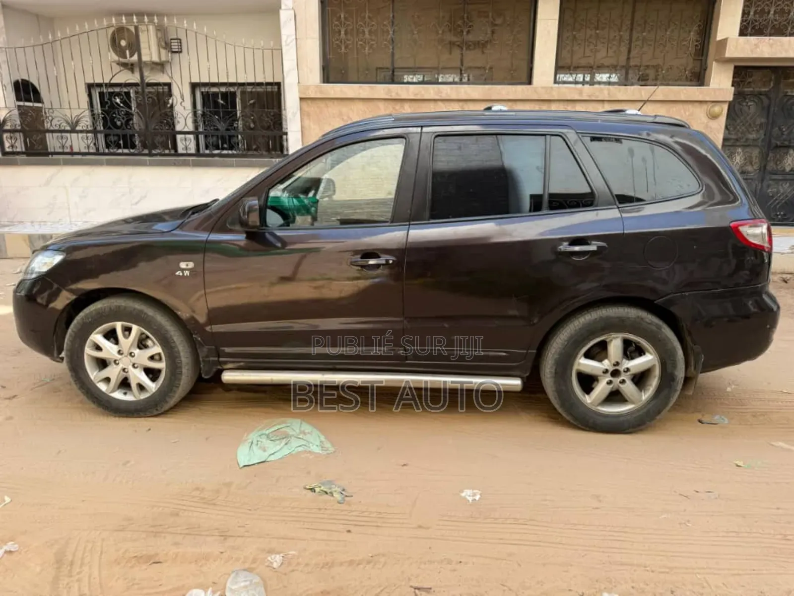 Hyundai Santa Fe 2011 Black