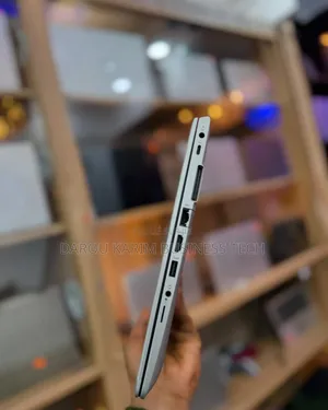 New Ordinateur Portable HP EliteBook 745 G6 16GB AMD Ryzen 5 SSD 512GB