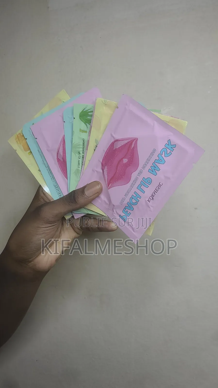 Lot 13 Masques Anti Cerne Et 8 Lèvre