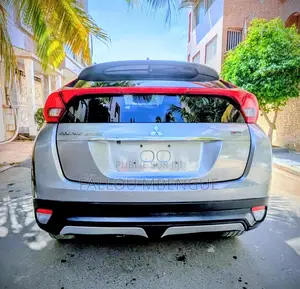 Mitsubishi Eclipse Cross 2020 Gris