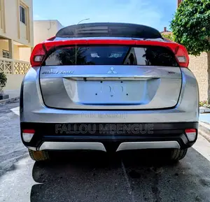 Mitsubishi Eclipse Cross 2020 Gris