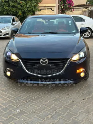 Photo - Mazda 3 2015