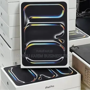 New Apple iPad Pro 13 (2024) 256 GO