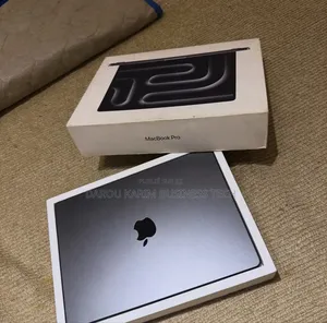 New Apple MacBook Pro 2023 M3 14-Inch 18GB Apple M3 Pro SSD 512GB