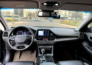 Hyundai Grandeur 2017 Black