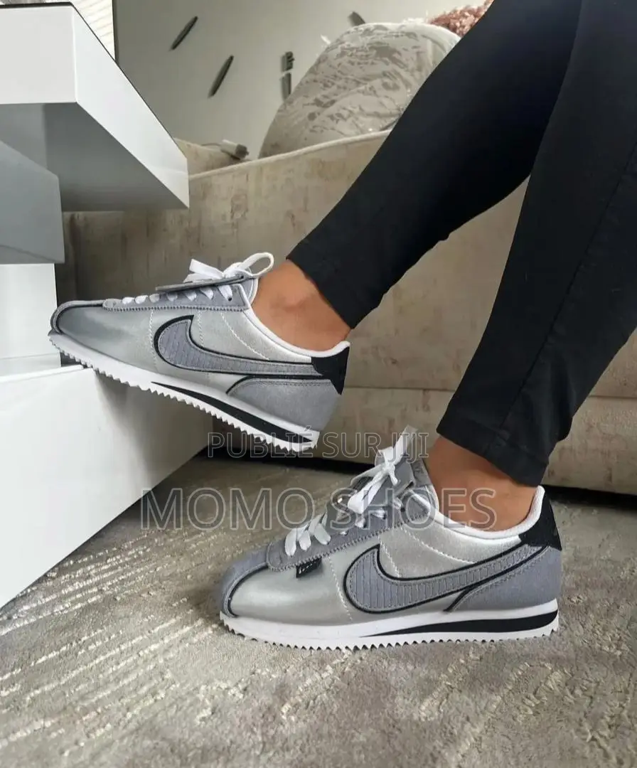 Chaussures Nike Cortez Premium