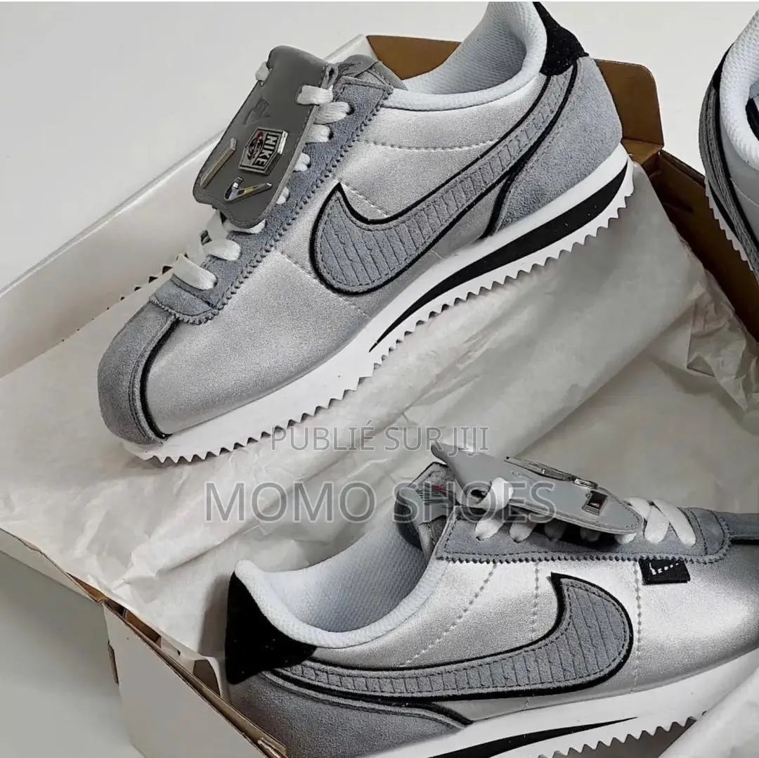 Chaussures Nike Cortez Premium