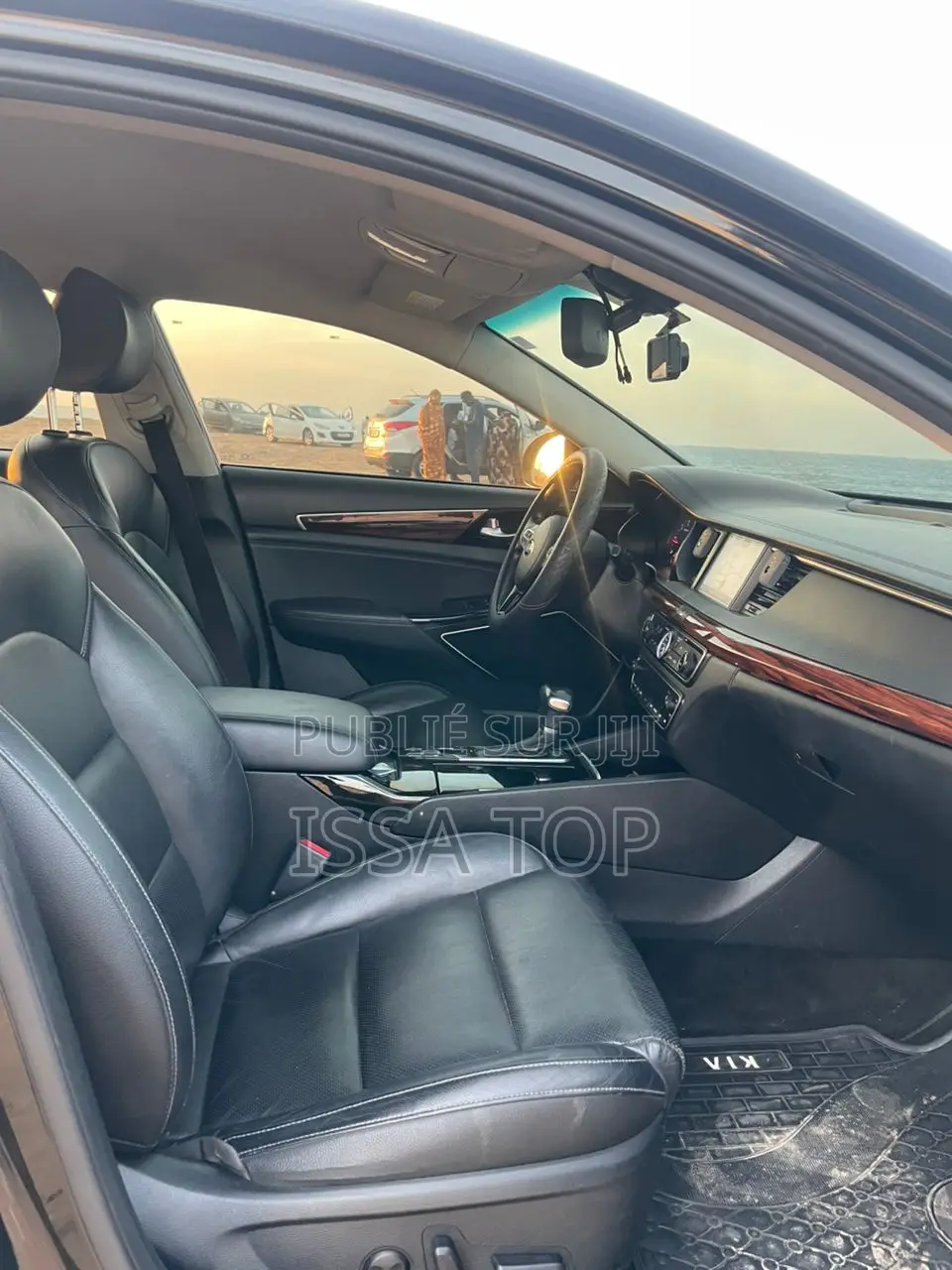 Location Avec Chauffeur Et Transfert Dakar Aibd